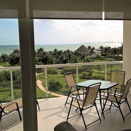 Swim The Caribbean & Work With A View Apartment Cancun Ngoại thất bức ảnh